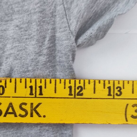 Santa Cruz The Original Skateboards girl's size M T-shirt grey graphic design - Picture 7 of 8